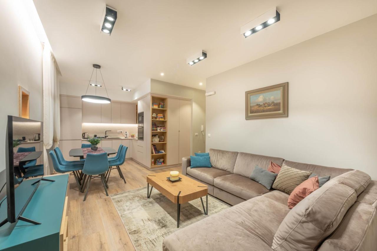 Sasha Di Cattaro - Old Town Lux Apartment ภายนอก รูปภาพ