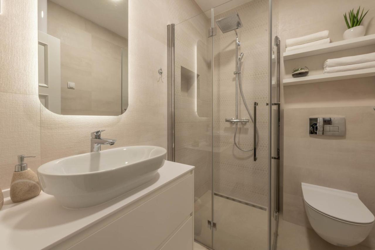 Sasha Di Cattaro - Old Town Lux Apartment ภายนอก รูปภาพ