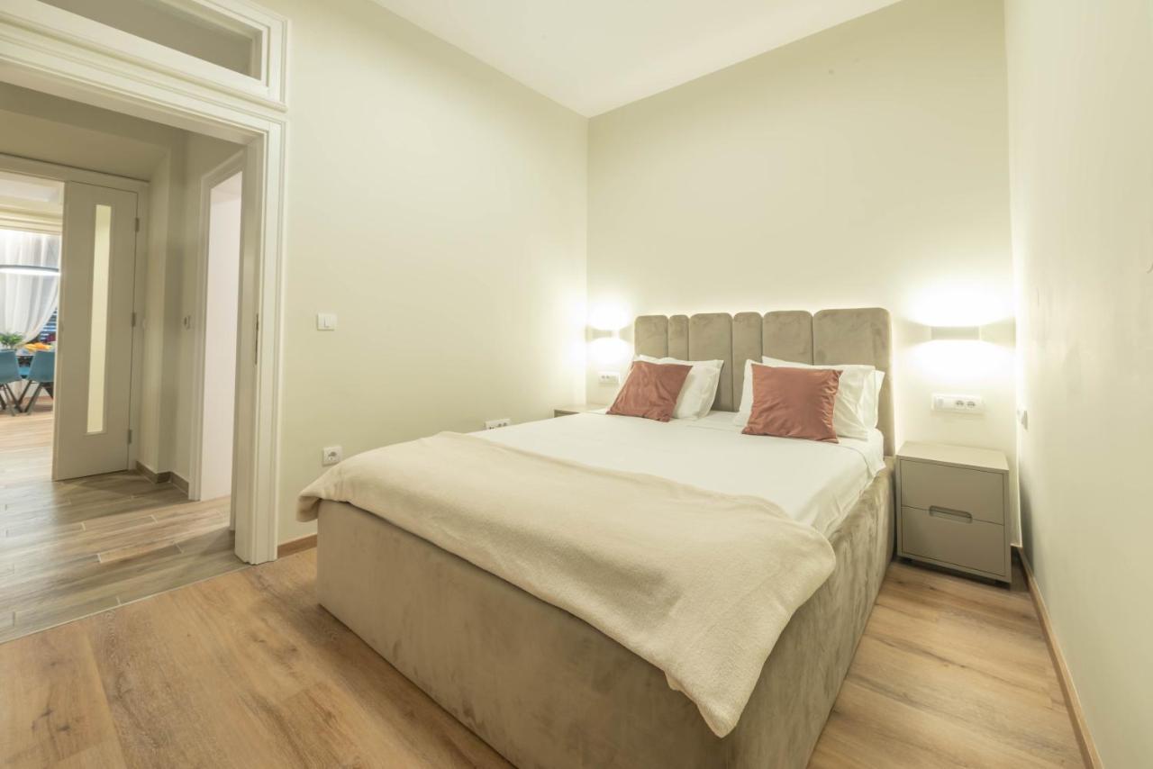 Sasha Di Cattaro - Old Town Lux Apartment ภายนอก รูปภาพ